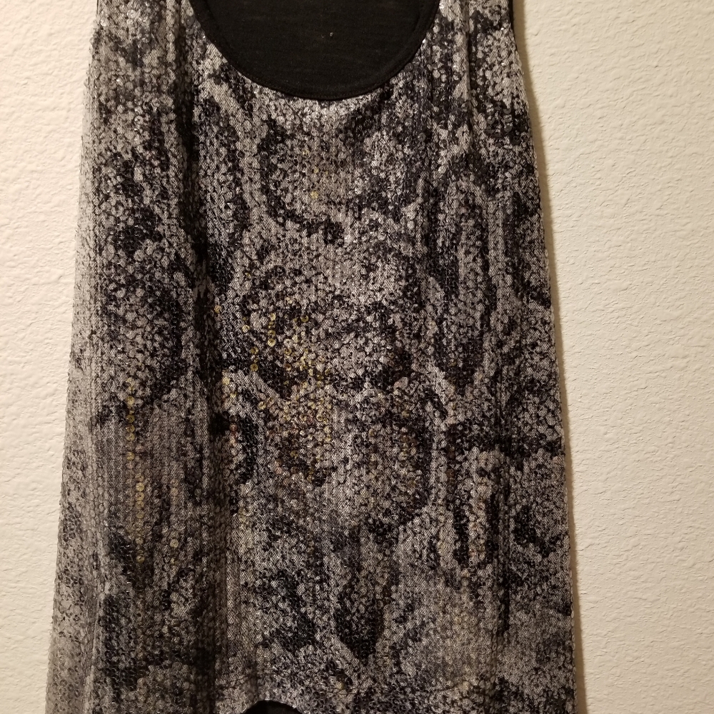 Black Semi Sequence Tank